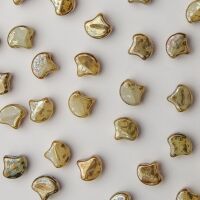 WHITE OPAL PICASSO