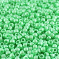 PASTEL LIGHT GREEN/CHRYSOLITE