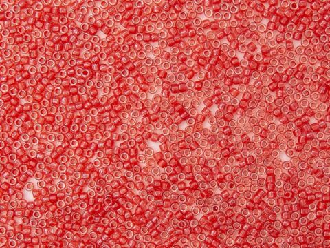 CRYSTAL RED LINED WHITE LUSTER