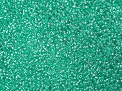 EMERALD WHITE LUSTER
