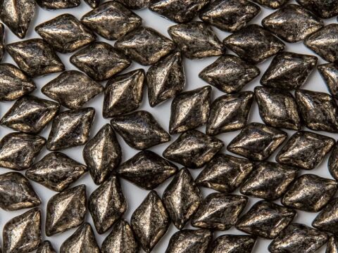 CRYSTAL ANTIQUE SILVER