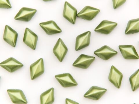 PASTEL OLIVINE