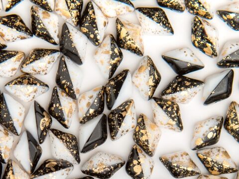 BLACK/WHITE OPAQUE GOLD SPLASH