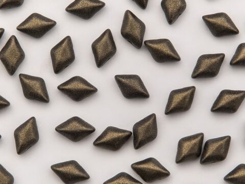 METALLIC SUEDE DARK GREEN