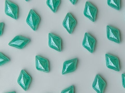 OPAL GREEN AQUA WHITE LUSTER