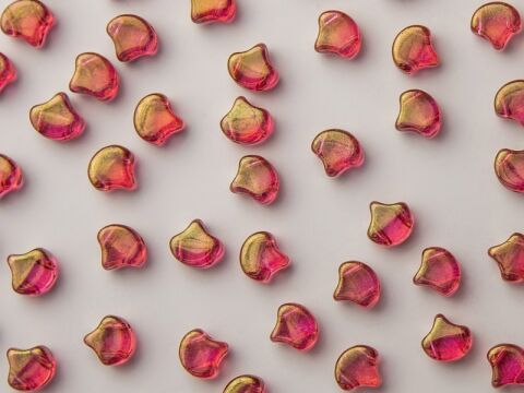 CRYSTAL RED LUSTER