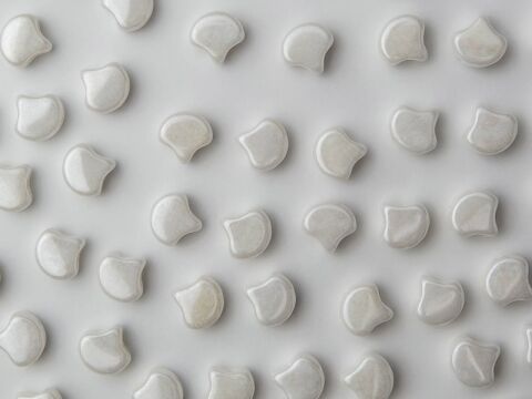CHALK WHITE LUSTER
