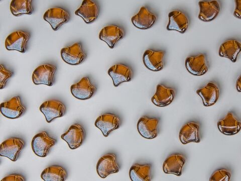 DARK TOPAZ BEIGE LUSTER