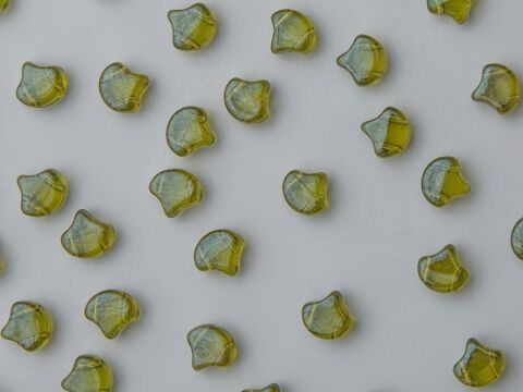 OLIVINE BEIGE LUSTER
