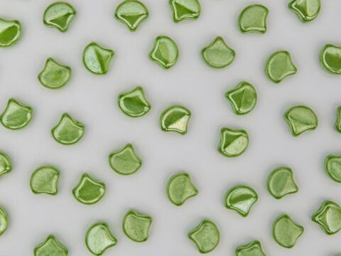 OPAL GREEN WHITE LUSTER