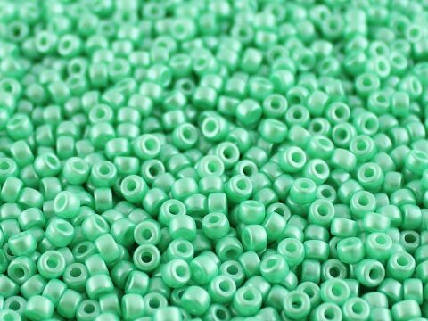 PASTEL LIGHT GREEN/CHRYSOLITE