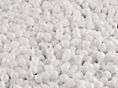 OPAQUE CHALKWHITE