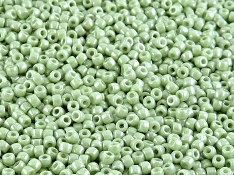 CHALK LIGHT GREEN LUSTER