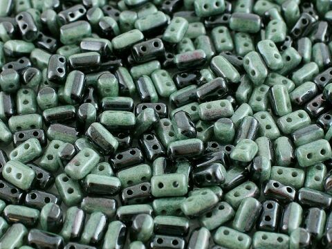 BLACK/WHITE OPAQUE GREEN LUSTER