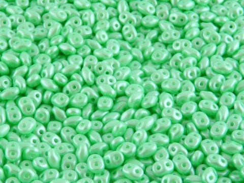 PASTEL LIGHT GREEN/CHRYSOLITE
